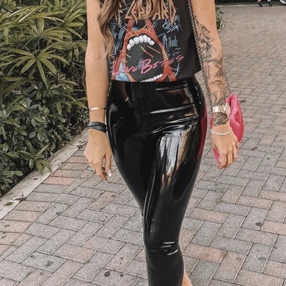 Commando Perfect Control Patent Leather Legging in Black Sz S - Picture 3 of 12